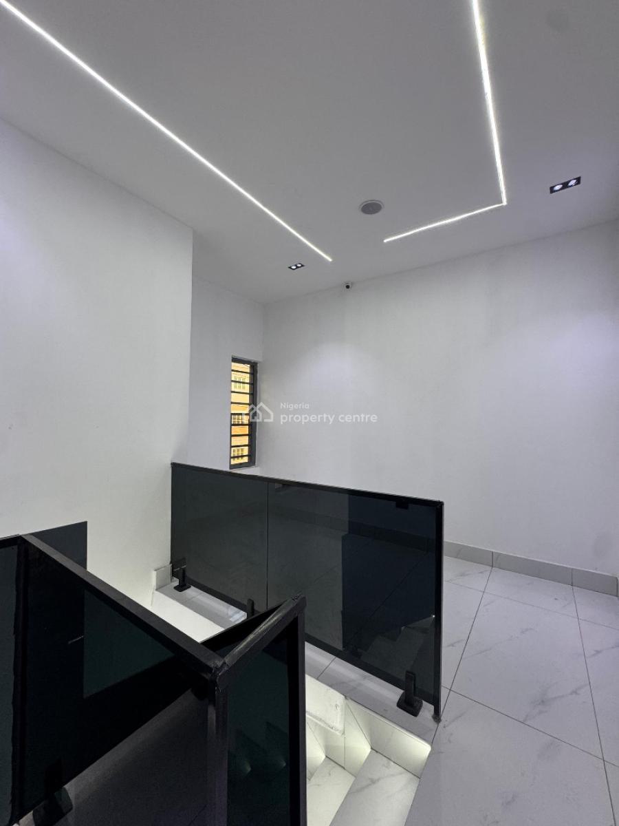 4 Beds  Terrace Duplex in a Secure Location, Ajah, Lagos, Terraced Duplex for Sale