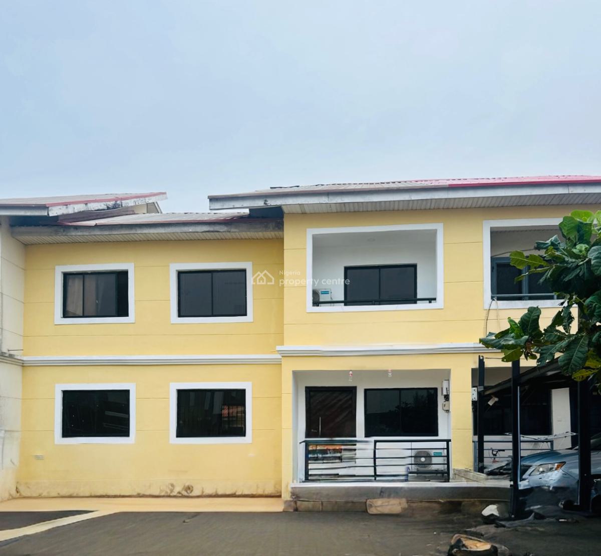 3bedrooms Semi Detached Duplex Available, Orchid Road, Lekki, Lagos, Semi-detached Duplex for Rent