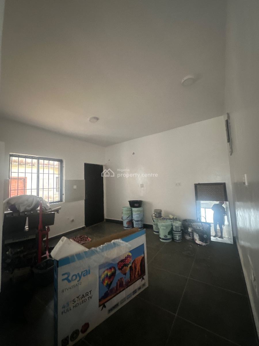 3bedrooms Semi Detached Duplex Available, Orchid Road, Lekki, Lagos, Semi-detached Duplex for Rent