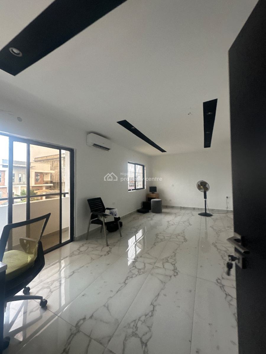 3bedrooms Semi Detached Duplex Available, Orchid Road, Lekki, Lagos, Semi-detached Duplex for Rent