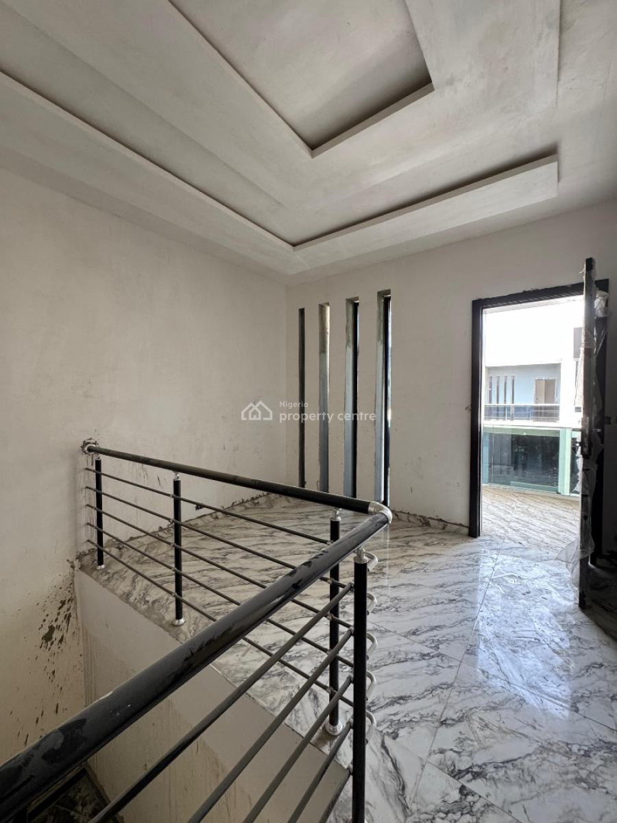 Ontemporary 4 Bedroom  Maisonette in a Secure Location, Ajah, Lagos, Flat / Apartment for Sale