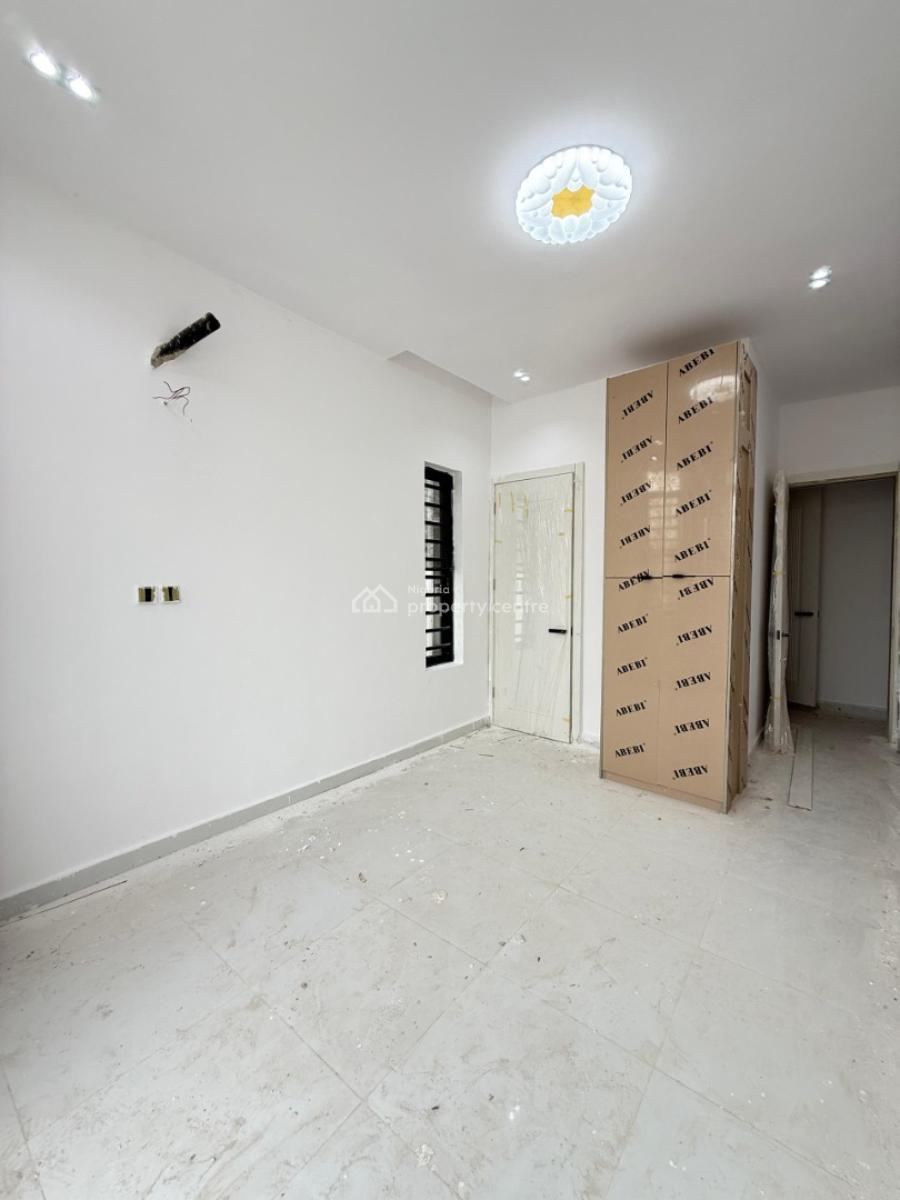 2 Bedroom Flat, Ologolo, Lekki, Lagos, Flat / Apartment for Sale