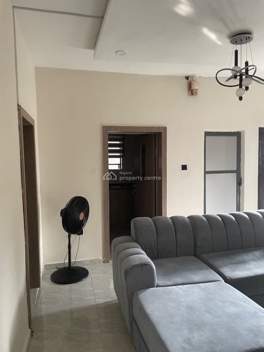 2bedroom Shot Let Apartment En-suite with Visitor Toilet, Off Kilo, Surulere, Lagos, Flat / Apartment Short Let