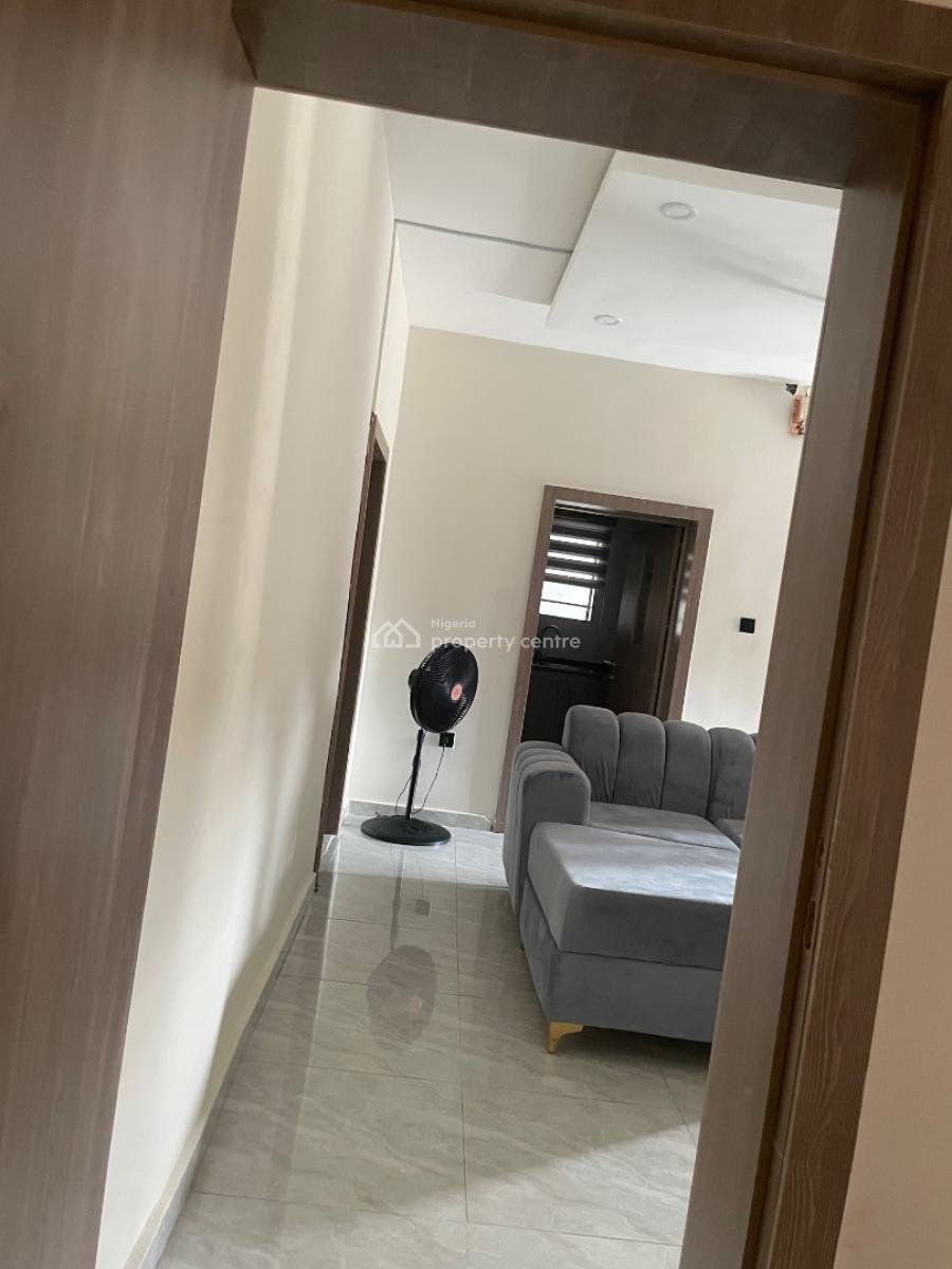 2bedroom Shot Let Apartment En-suite with Visitor Toilet, Off Kilo, Surulere, Lagos, Flat / Apartment Short Let