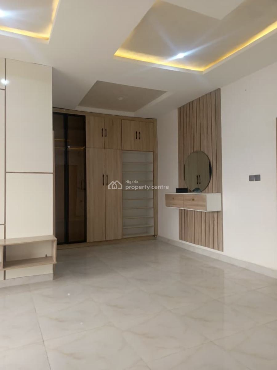 Spacious 4 Bedroom Terrace Duplex with Bq with Fitted Acs, Guzape District, Abuja, Terraced Duplex for Rent