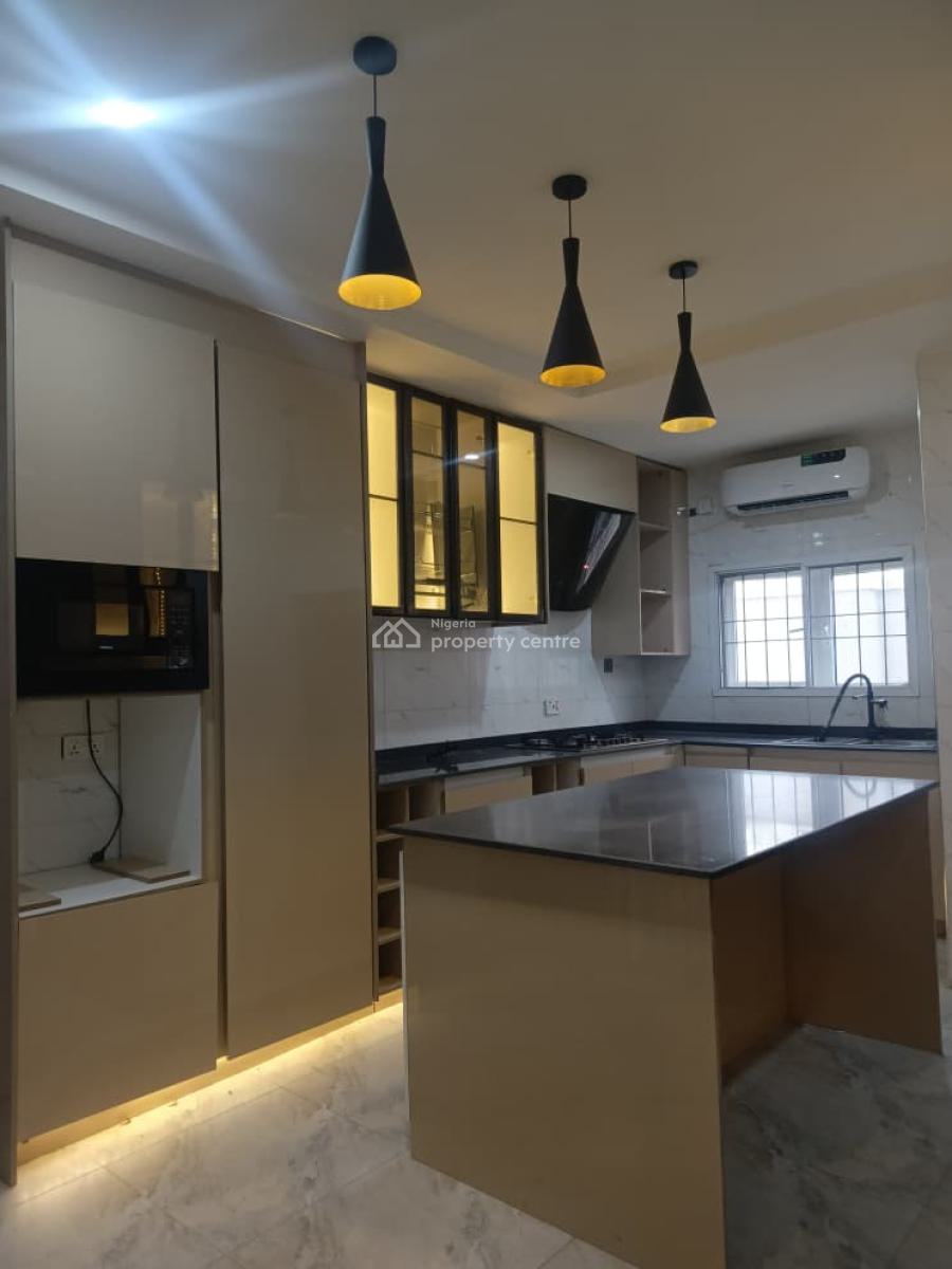 Spacious 4 Bedroom Terrace Duplex with Bq with Fitted Acs, Guzape District, Abuja, Terraced Duplex for Rent