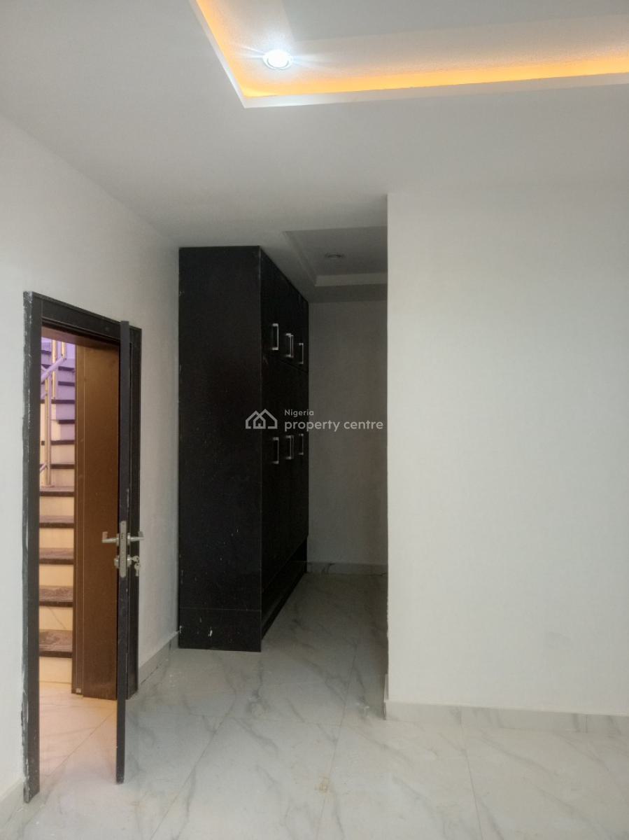 Newly Built 4 Bedroom Terrace Duplex with Bq, Off Jahi/katampe Road, Jahi, Abuja, Terraced Duplex for Rent