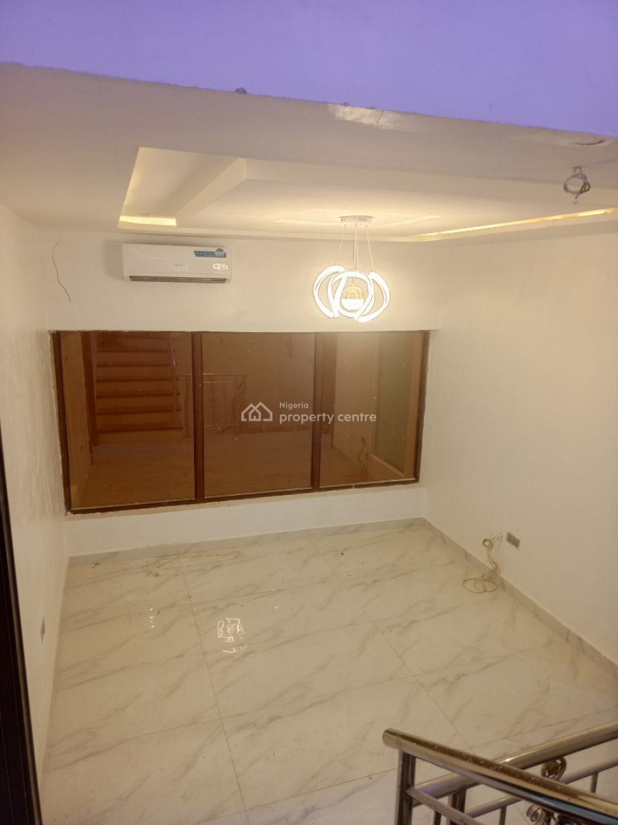 Newly Built 4 Bedroom Terrace Duplex with Bq, Off Jahi/katampe Road, Jahi, Abuja, Terraced Duplex for Rent