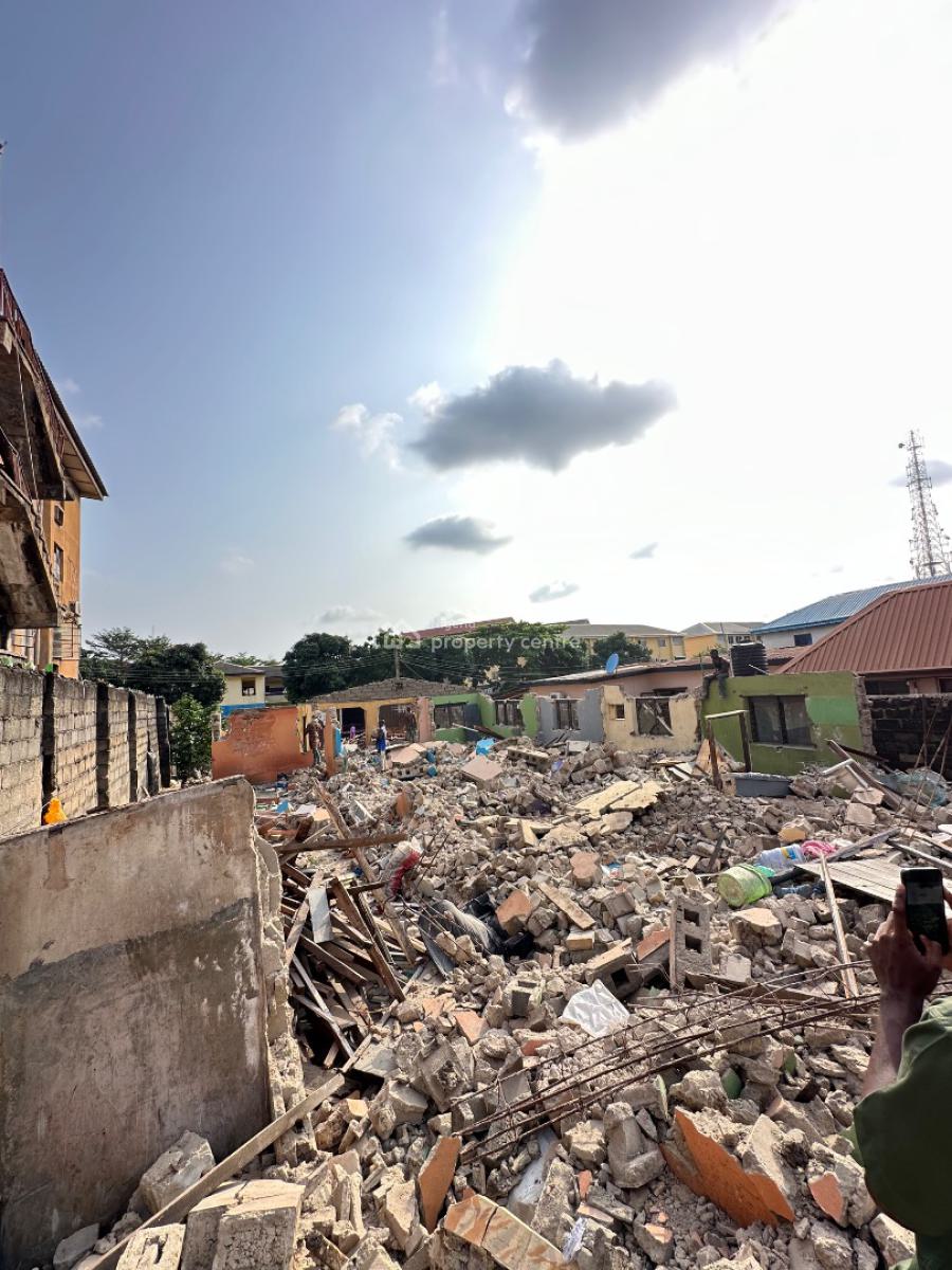 The Future of Mainland Luxury Living, Less Than 5 Mins to Unilag, Akoka, Yaba, Lagos, Block of Flats for Sale