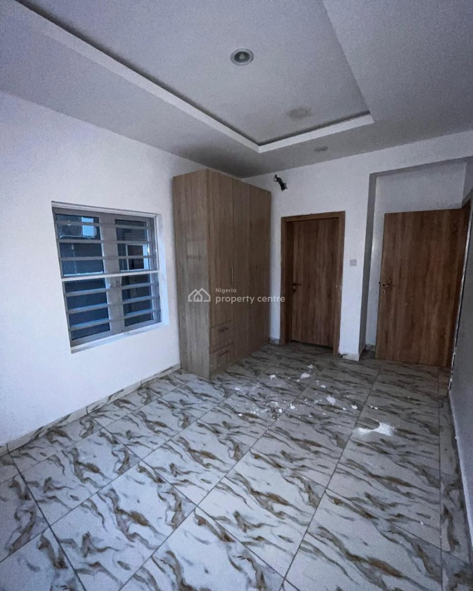 Beautiful 1 Bedroom Apartment, Abraham Adesanya, Ajah, Lagos, Block of Flats for Sale