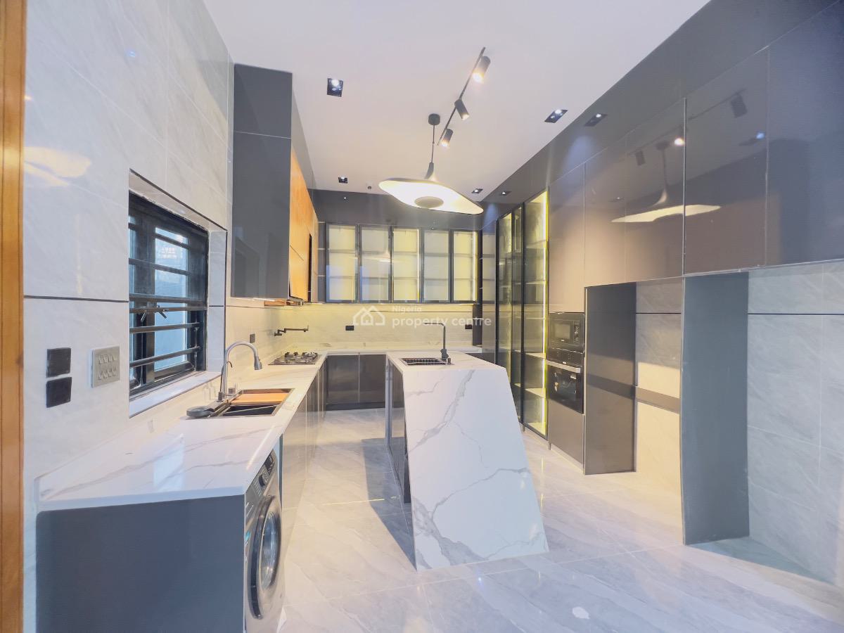 5bedroom Detached Duplex with Bq, Chevron, Lekki, Lagos, Detached Duplex for Sale