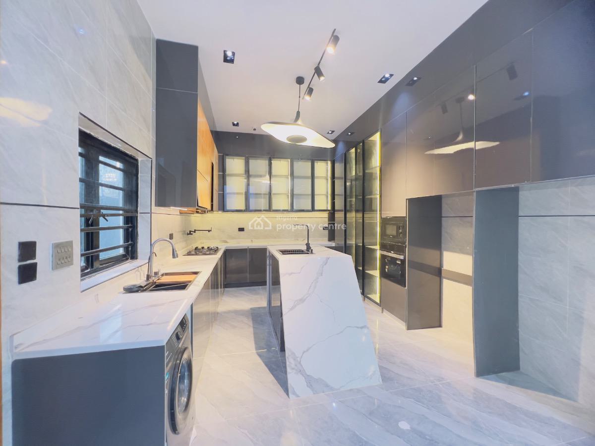 5bedroom Detached Duplex with Bq, Chevron, Lekki, Lagos, Detached Duplex for Sale