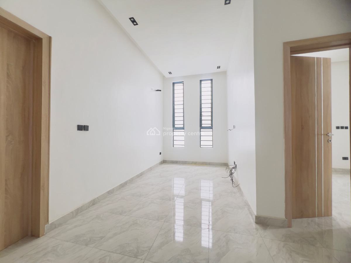 4bedroom Semi Detached Duplex with Bq, Chevron, Lekki, Lagos, Semi-detached Duplex for Sale