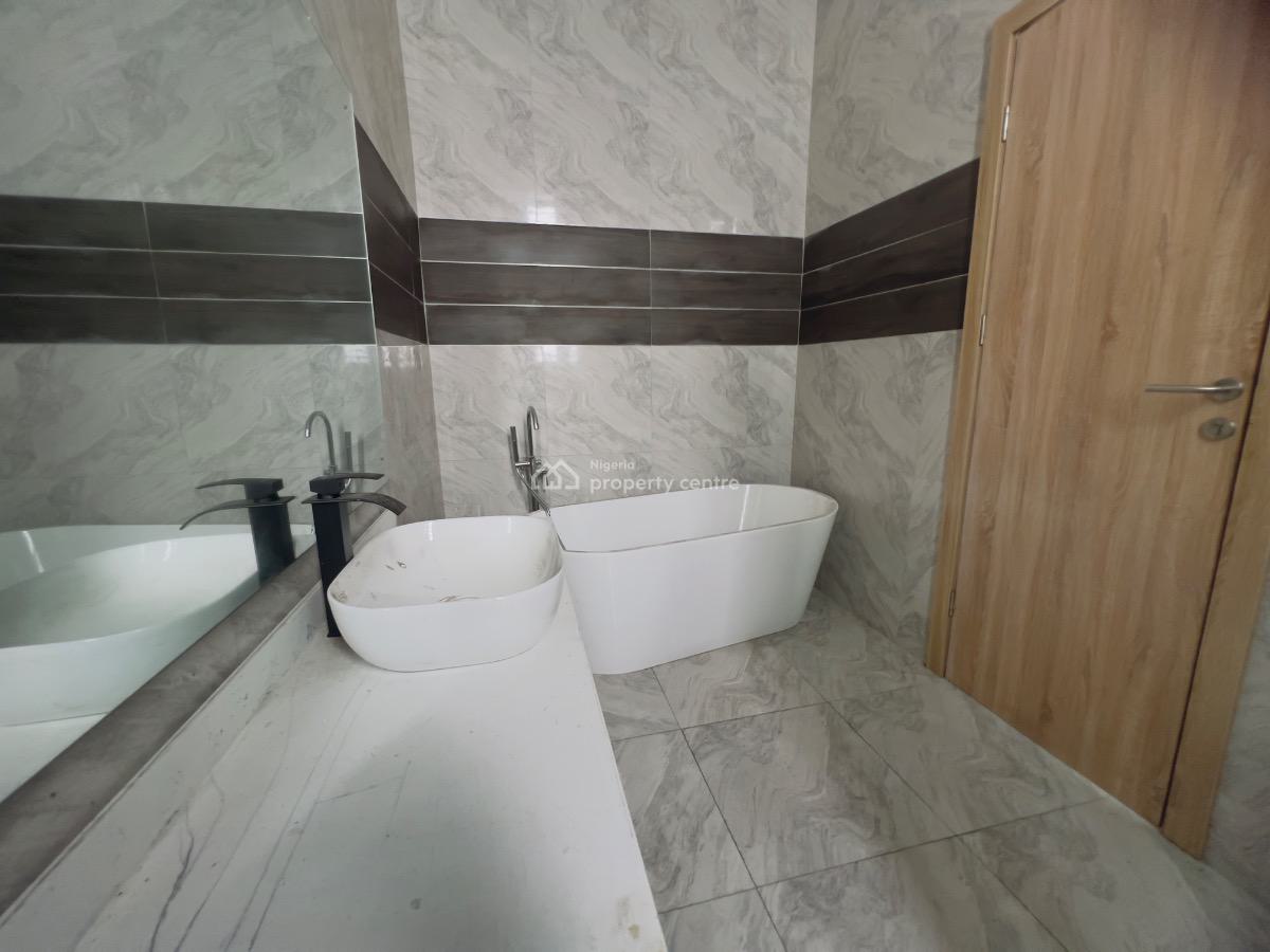 4bedroom Semi Detached Duplex with Bq, Chevron, Lekki, Lagos, Semi-detached Duplex for Sale