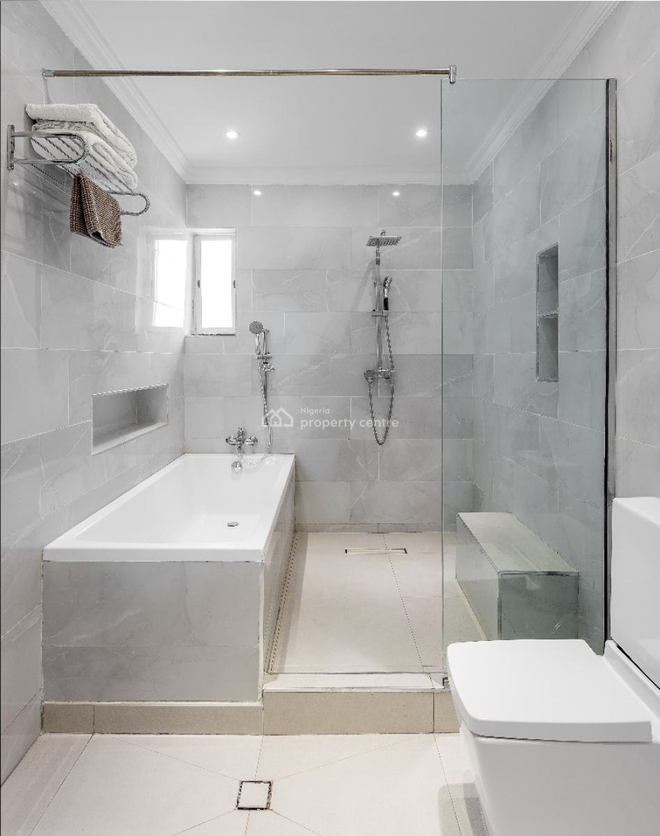 a Fully Furnished 3 Bedroom Apartment with Swimming Pool, Gym, Off Karimu Kotun Street. Victoria Island, Victoria Island (vi), Lagos, Flat / Apartment Short Let