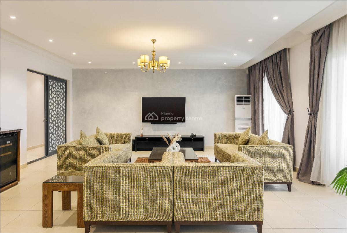 a Fully Furnished 3 Bedroom Apartment with Swimming Pool, Gym, Off Karimu Kotun Street. Victoria Island, Victoria Island (vi), Lagos, Flat / Apartment Short Let