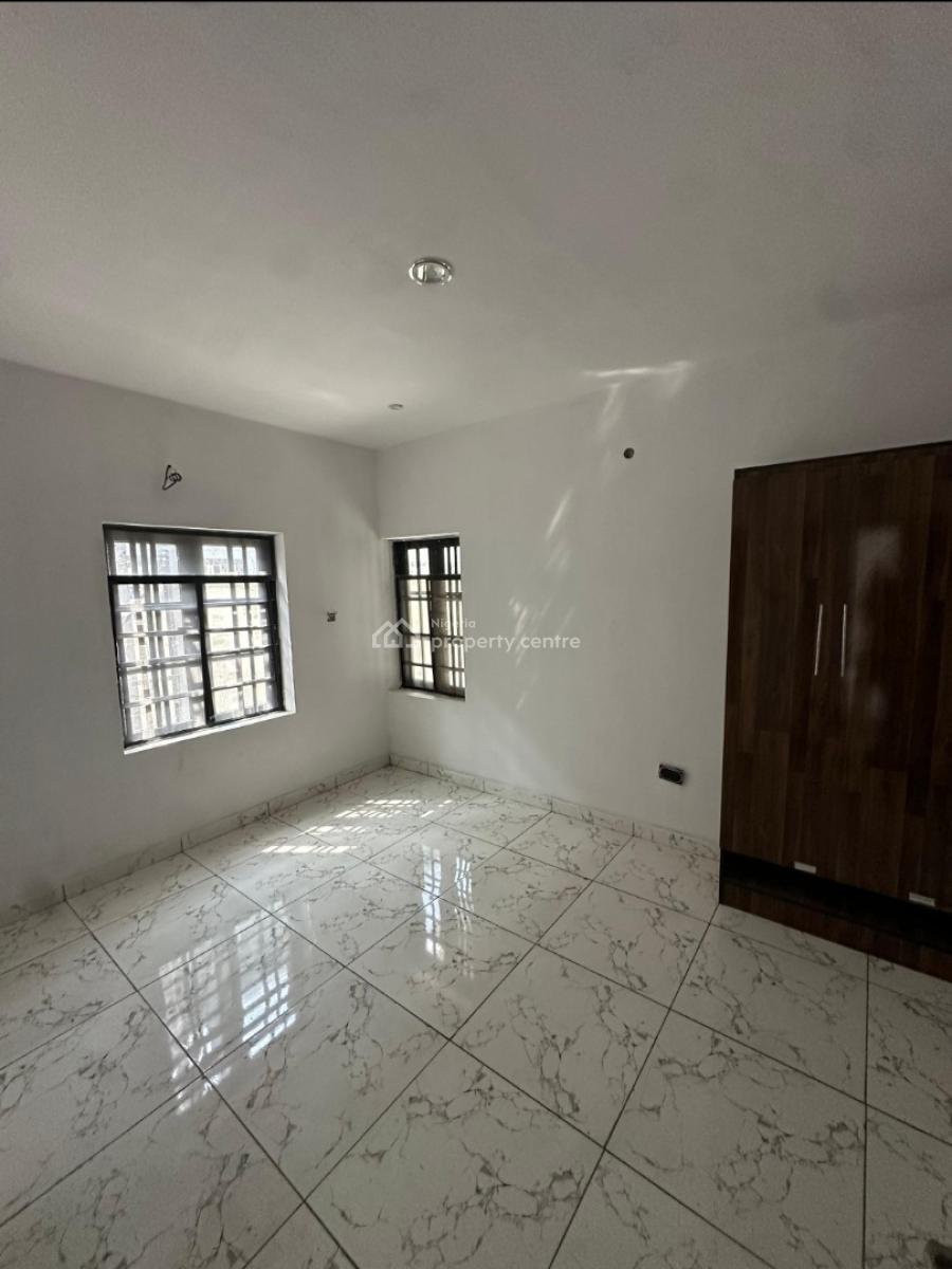 3bedroom Flat, Ikota, Lekki, Lagos, Flat / Apartment for Rent
