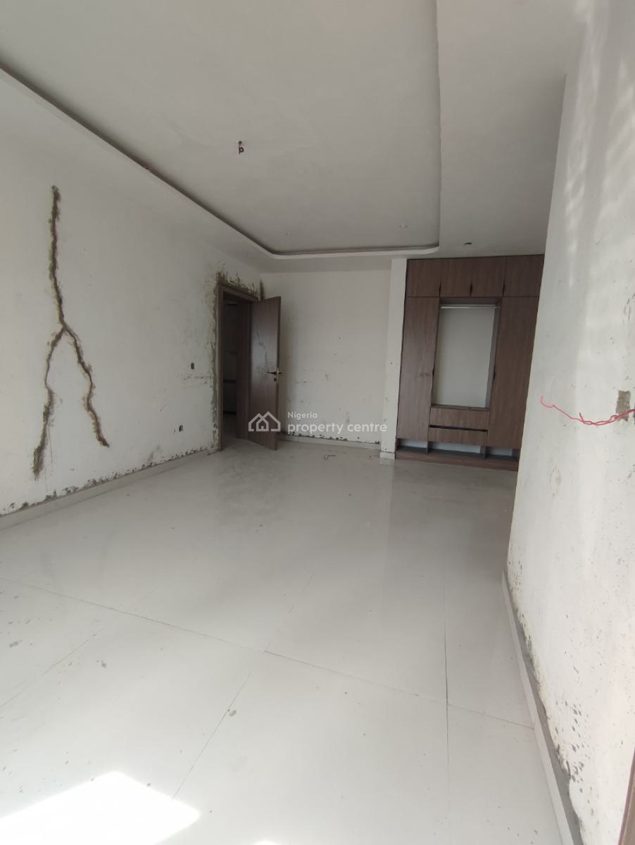 3bedrooms Flat with Bq, Lekki Phase 1, Lekki, Lagos, Flat / Apartment for Sale