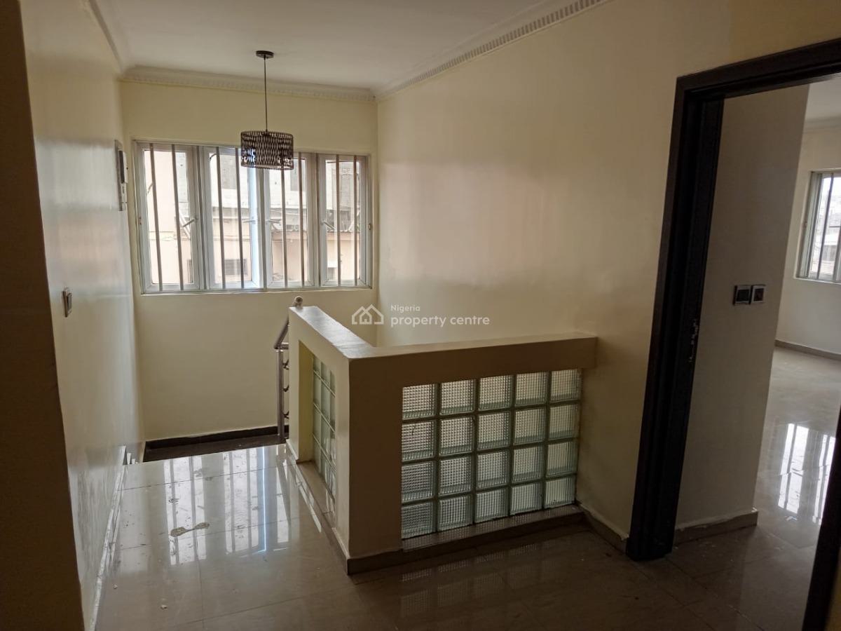 Very Spacious 5 Bedrooms Duplex with 2 Rooms Bq. All The Rooms Are En, Adeniyi Jones, Ikeja, Lagos, Detached Duplex for Rent