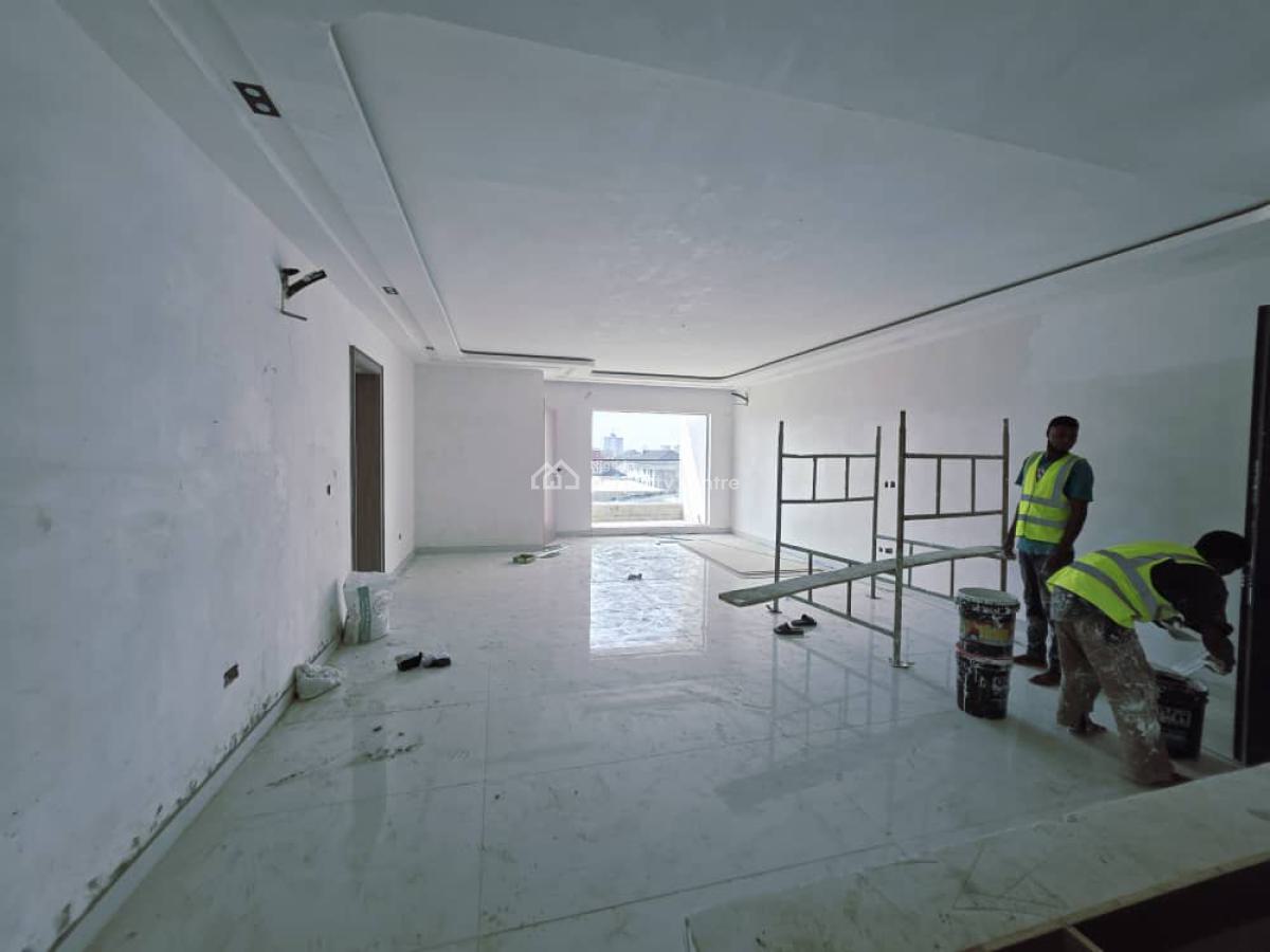 3bedrooms Flat with Bq, Lekki Phase 1, Lekki, Lagos, Flat / Apartment for Sale