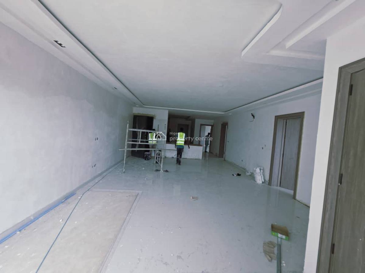 3bedrooms Flat with Bq, Lekki Phase 1, Lekki, Lagos, Flat / Apartment for Sale