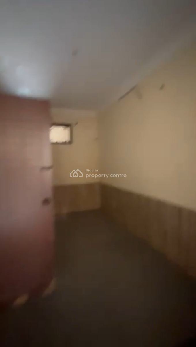 a Spacious Roomself Bq, Oniru, Victoria Island (vi), Lagos, Self Contain (single Rooms) for Rent