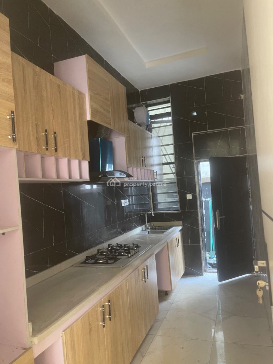 Luxury 3bedroom Duplex Inside Decent Estate, Abraham Adesanya, Ajah, Lagos, Terraced Duplex for Rent