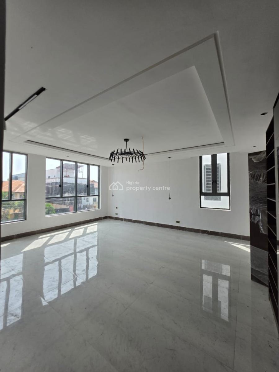 5bedrooms Detached Duplex with Bq, Lekki Phase 1, Lekki, Lagos, Detached Duplex for Sale
