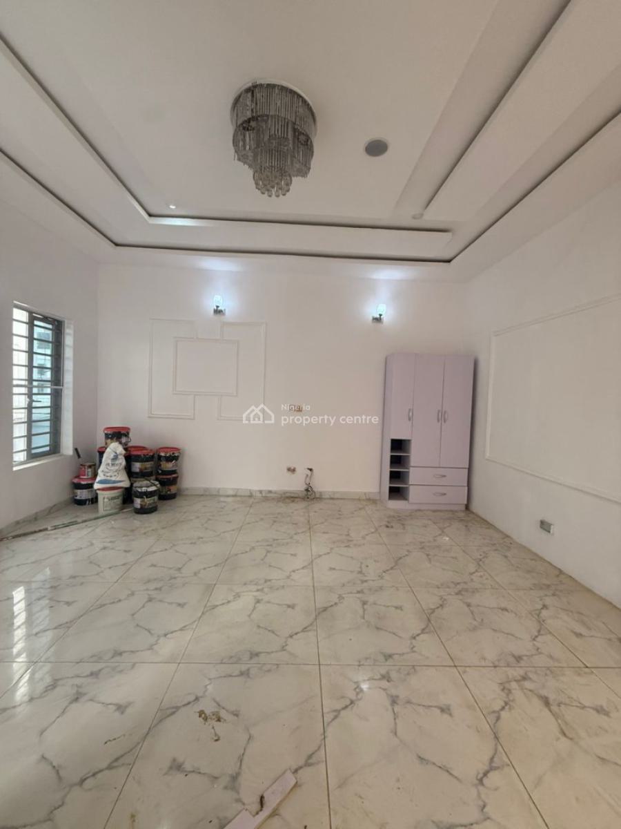 Spacious Studio Apartment + Personal Fitted Kitchen and Entrance, Orchid Road, Lekki, Lagos, House for Rent