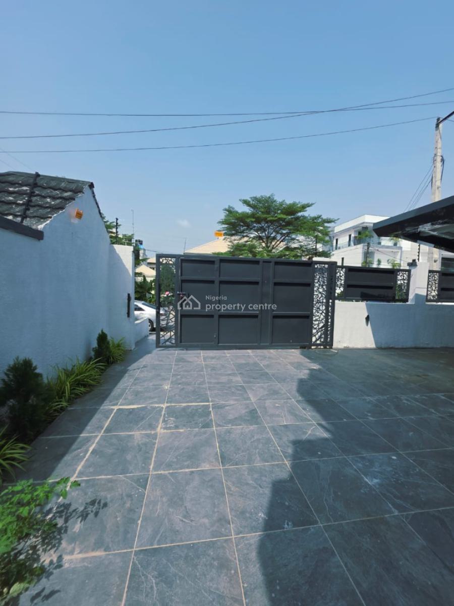 5bedrooms Detached Duplex with Bq, Pool and Cinema., Lekki Phase 1, Lekki, Lagos, Detached Duplex for Sale