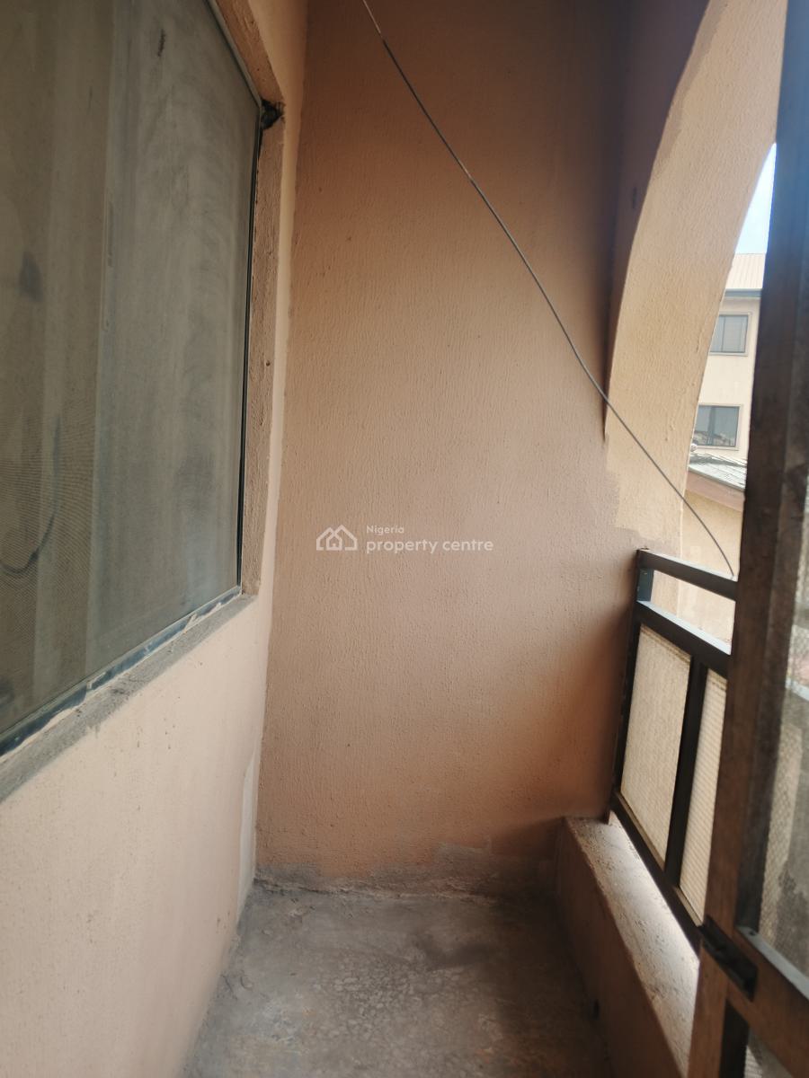 Room Self Contain Available in a Good Area, Makoko Road, Makoko, Yaba, Lagos, Self Contain (single Rooms) for Rent