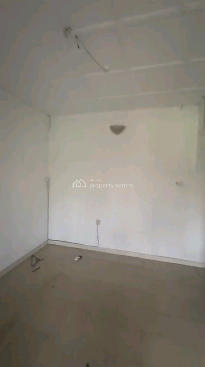 Decent 3 Bedroom Flat Two Rooms Ensuite, Upstairs in a Block of 4 Flat, Deeper Life, Ifako, Gbagada, Lagos, Flat / Apartment for Rent