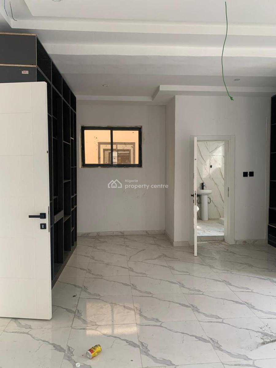 4-bedroom Semi-detached Duplex + Bq, Lekki Phase 1, Lekki, Lagos, Flat / Apartment for Rent