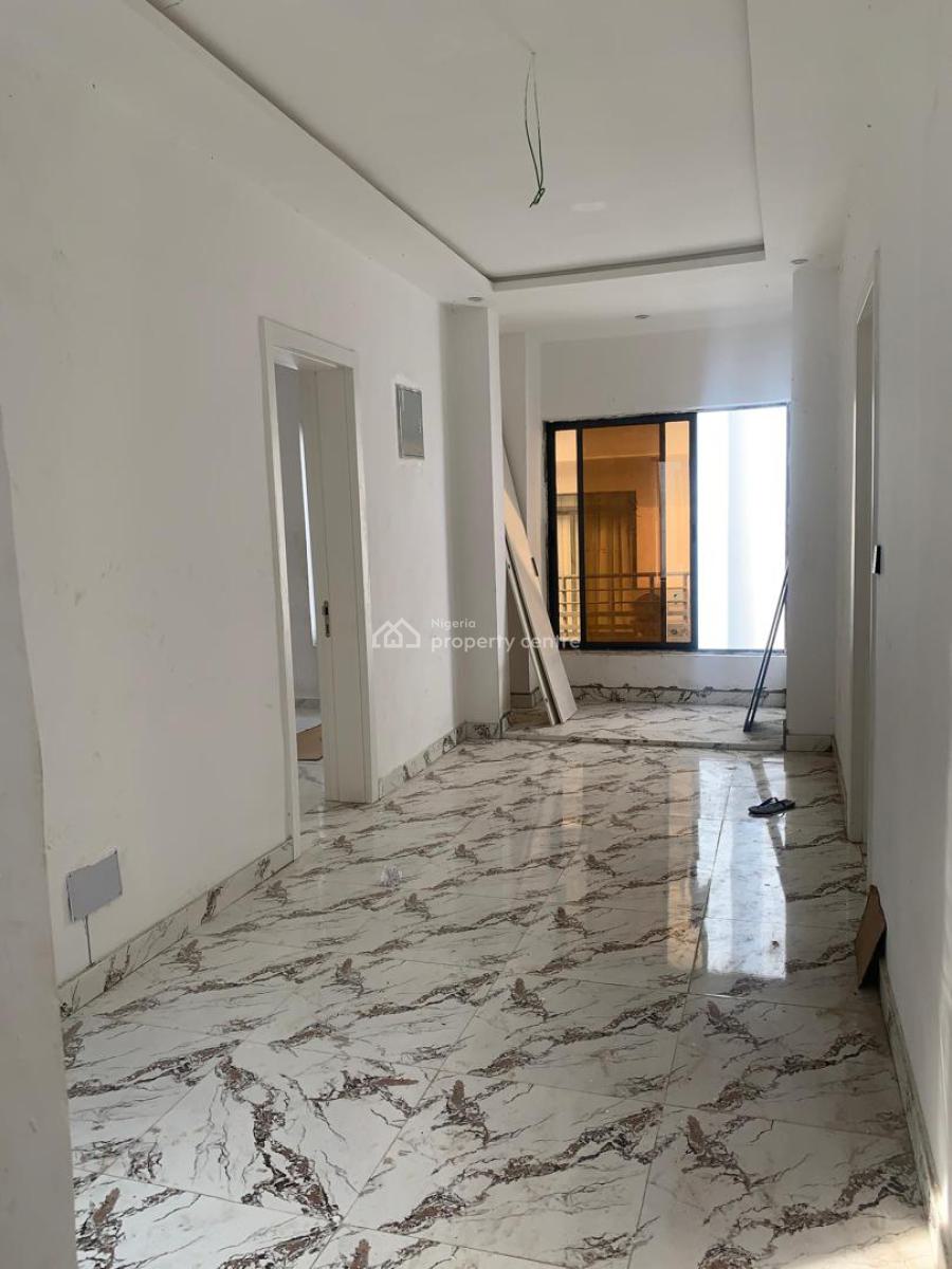 4-bedroom Semi-detached Duplex + Bq, Lekki Phase 1, Lekki, Lagos, Flat / Apartment for Rent