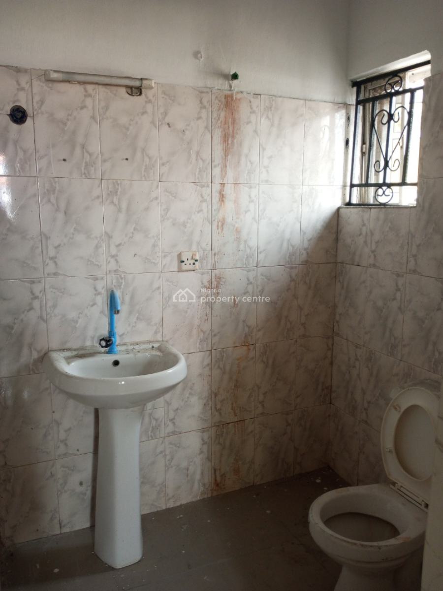 Newly Renovated 3bed Flat Upstairs and Downstairs in an Estate, Badore, Ajah, Lagos, Flat / Apartment for Rent