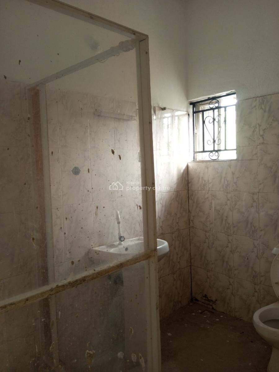 Newly Renovated 3bed Flat Upstairs and Downstairs in an Estate, Badore, Ajah, Lagos, Flat / Apartment for Rent