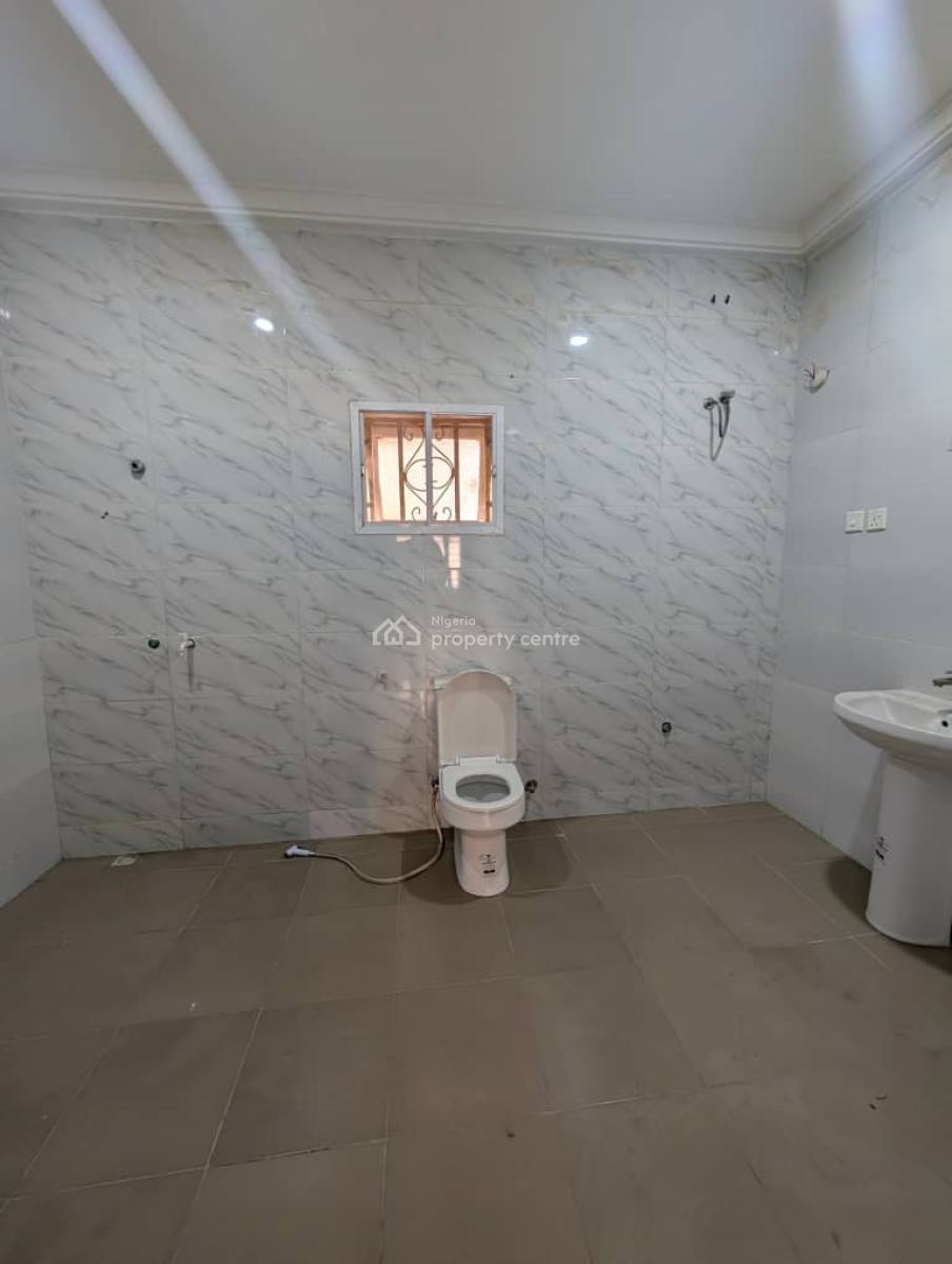 4 Bedrooms Terraced Duplex with Bq, Igho Titus Okon Crescent, Jahi, Abuja, Terraced Duplex for Rent