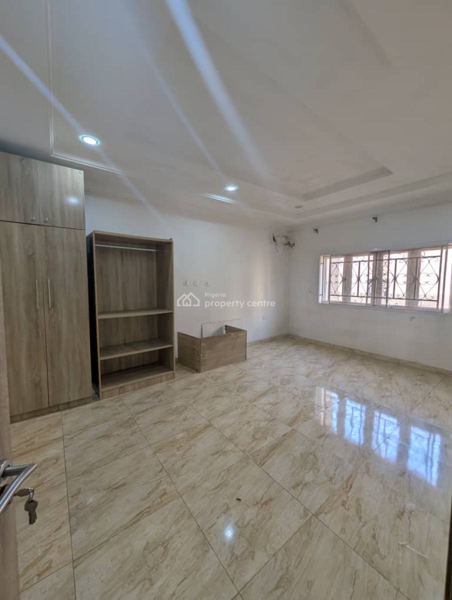 4 Bedrooms Terraced Duplex with Bq, Igho Titus Okon Crescent, Jahi, Abuja, Terraced Duplex for Rent