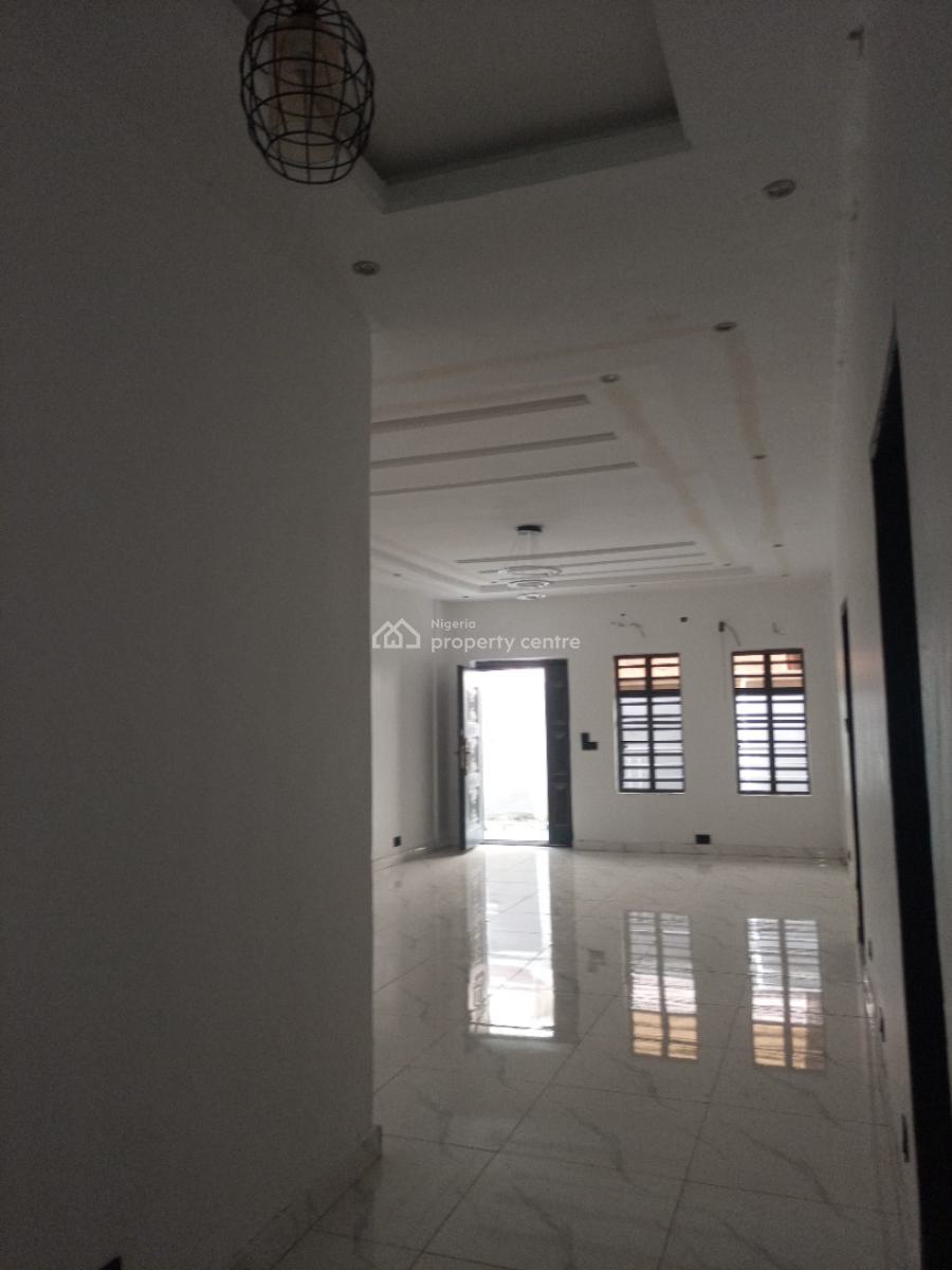 3bedroom Flat / Apartment All Rooms Ensuite, Beside Thomas Estate, Ajah, Lagos, Flat / Apartment for Rent