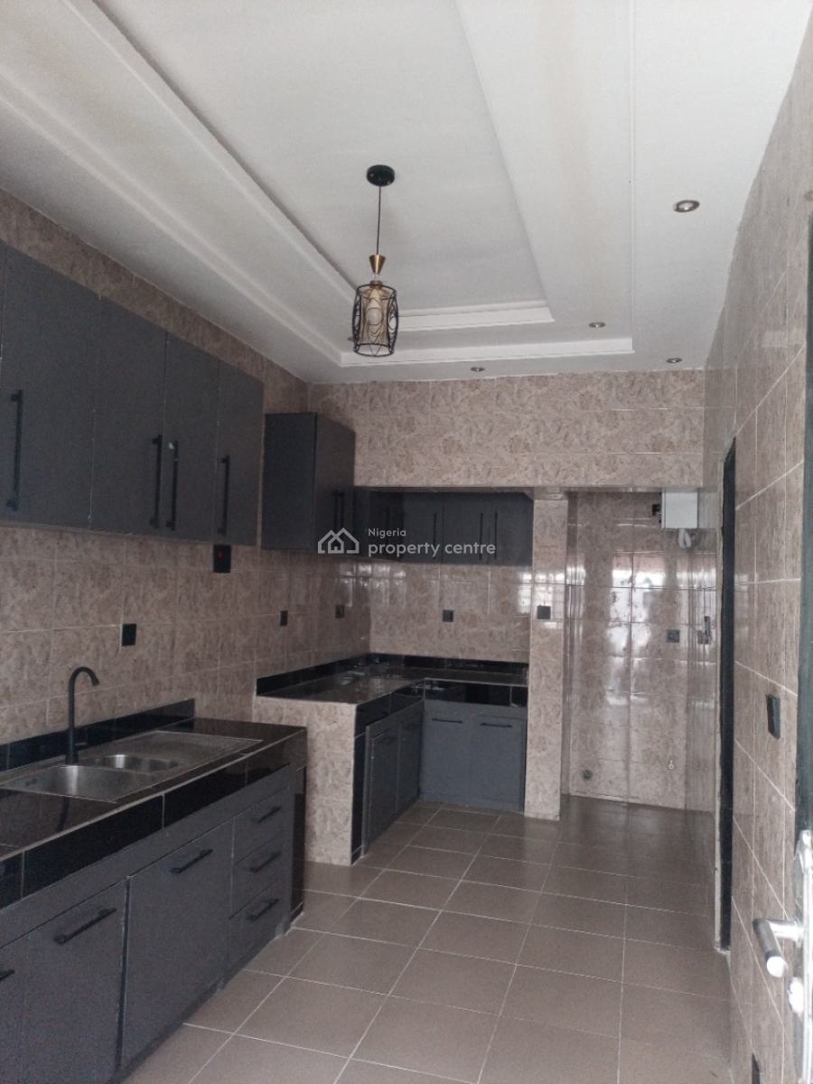 3bedroom Flat / Apartment All Rooms Ensuite, Beside Thomas Estate, Ajah, Lagos, Flat / Apartment for Rent