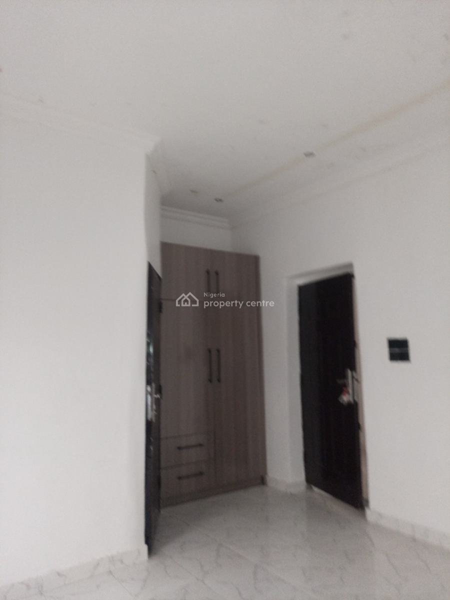 3bedroom Flat / Apartment All Rooms Ensuite, Beside Thomas Estate, Ajah, Lagos, Flat / Apartment for Rent