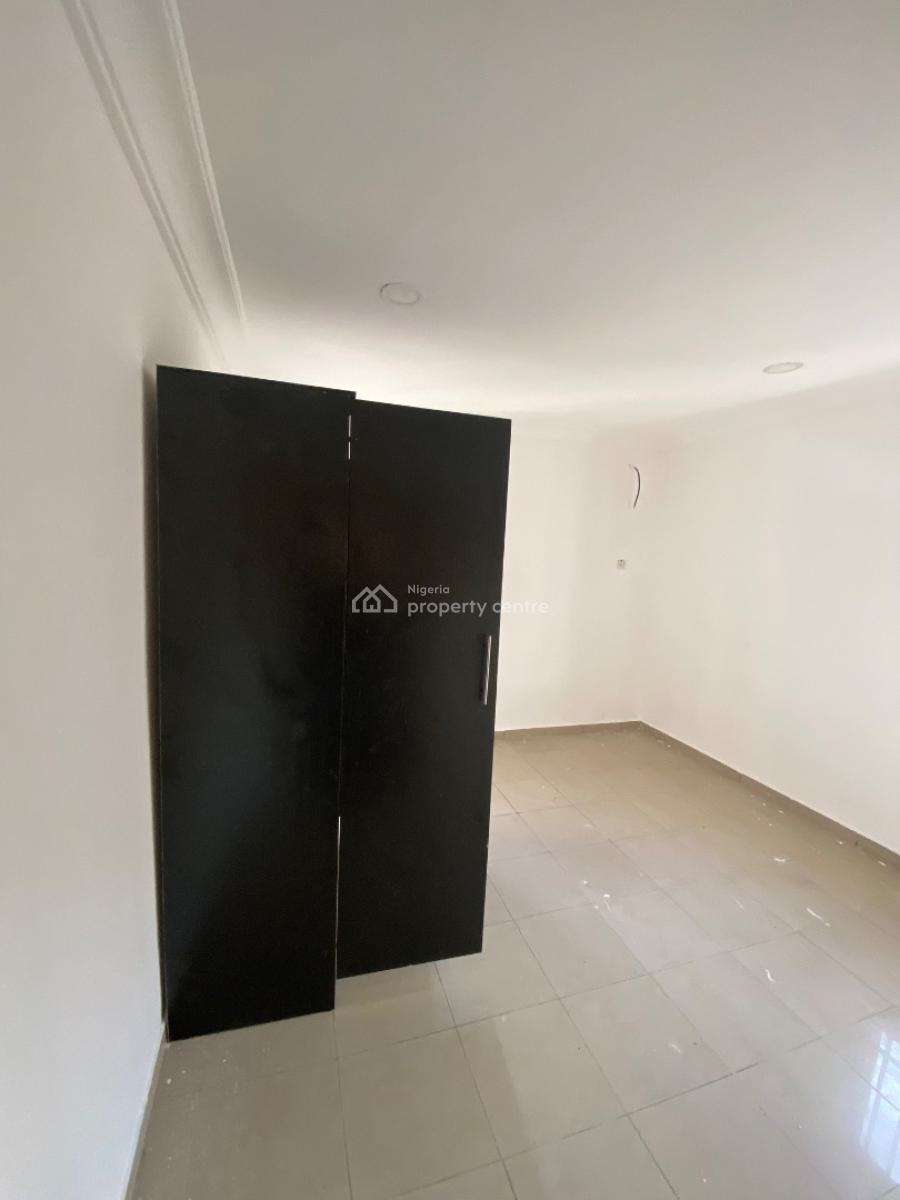 Well Maintained 2bedroom Flat, Ologunfe, Awoyaya, Ibeju Lekki, Lagos, Flat / Apartment for Rent