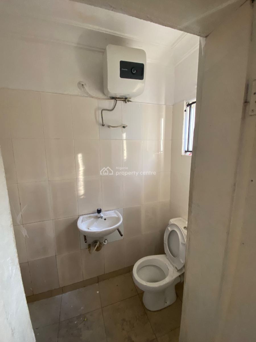 Well Maintained 2bedroom Flat, Ologunfe, Awoyaya, Ibeju Lekki, Lagos, Flat / Apartment for Rent