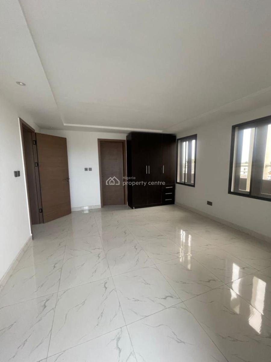 New 2bedroom Apartment with Elevator, 24hours Security,etc, Off Keffi Street, Ikoyi, Lagos, Flat / Apartment for Sale