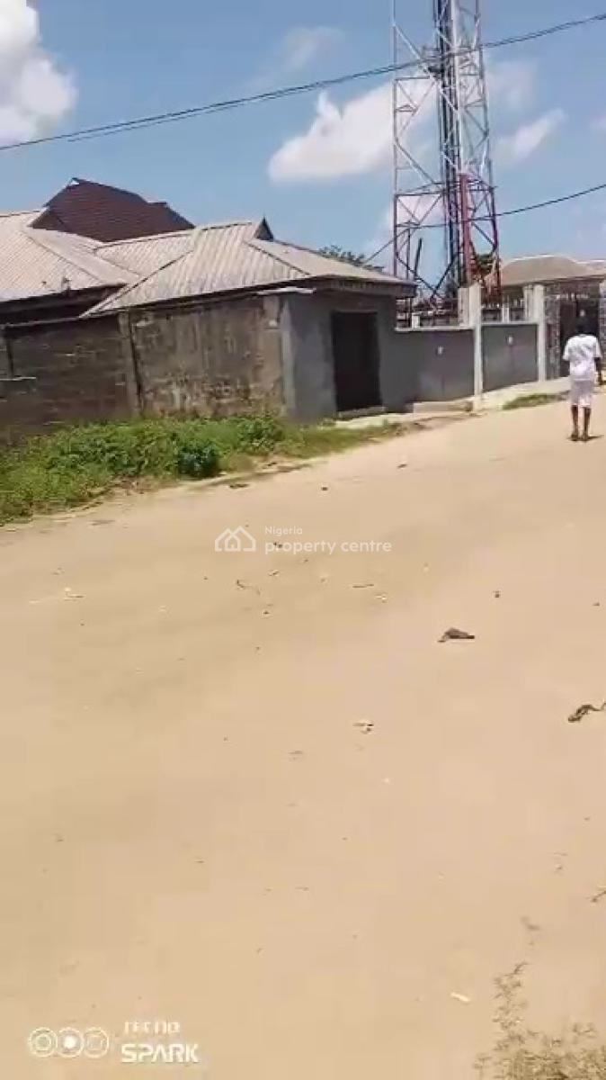 4bedroom Duplex with 2units of 3bedroom Flat Available in Decent Area, Baiyeku, Igbogbo, Ikorodu, Lagos, House for Sale