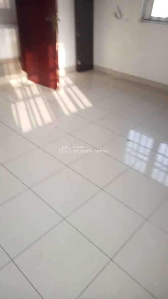 Massive 3 Bedroom Flat Apartment. Chat for Video, Off Palace Way, Ikate Elegushi, Lekki, Lagos, Flat / Apartment for Rent