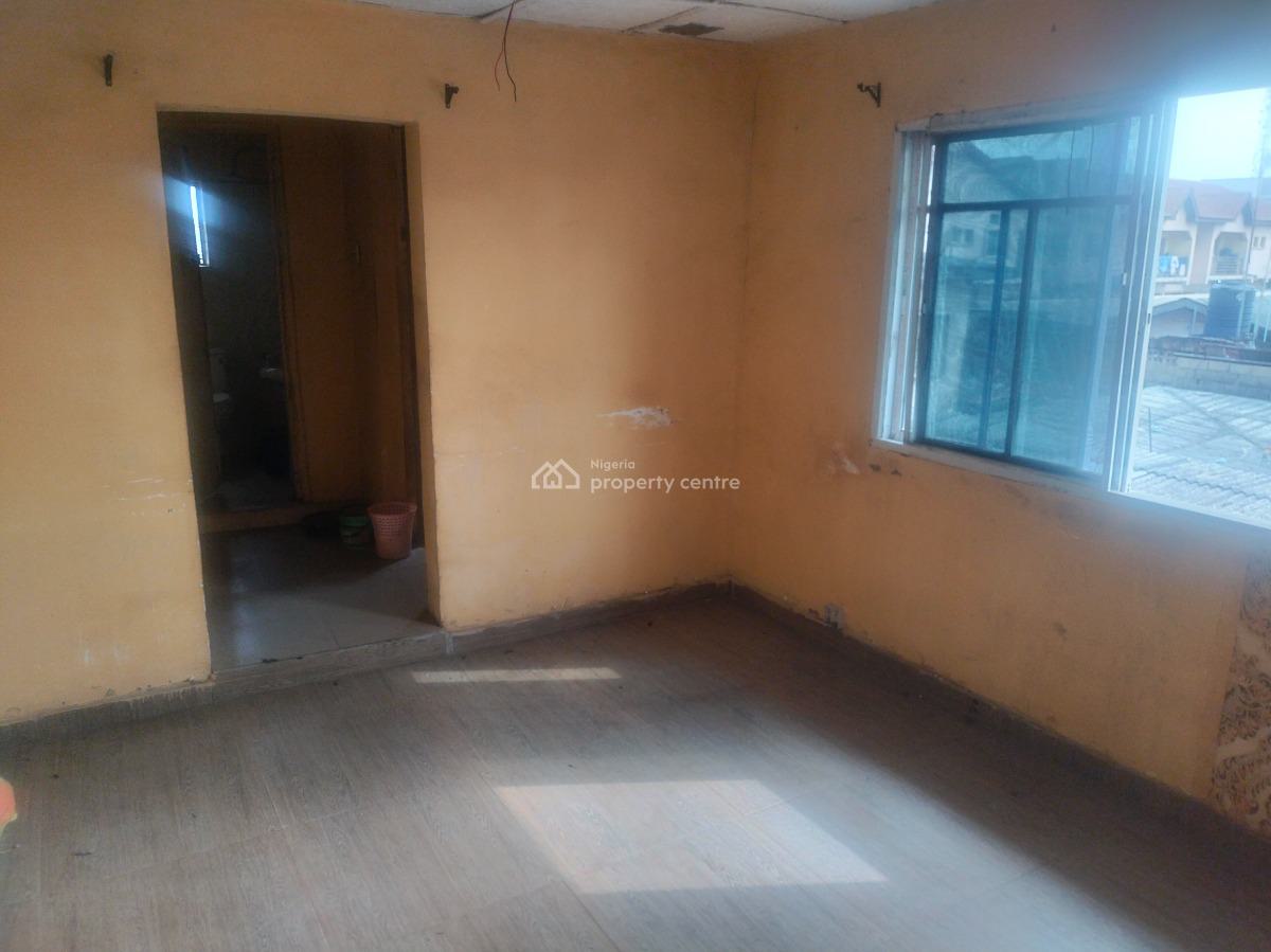 Decent Mini Flat Ina a Good Location Trekkable(upstairs to The Bustop, Trekkable to Ketu Bustop, Ketu, Lagos, Mini Flat (room and Parlour) for Rent