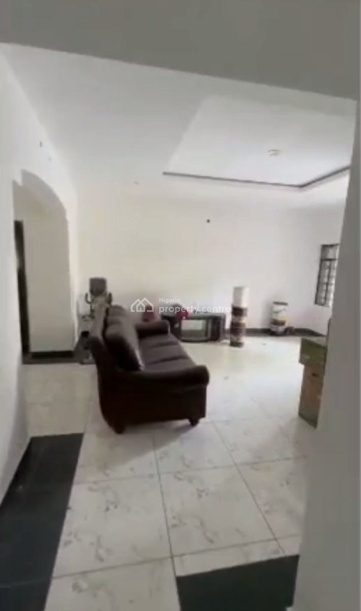Spacious 3 Bedroom Flat, Ikota, Lekki, Lagos, Flat / Apartment for Rent