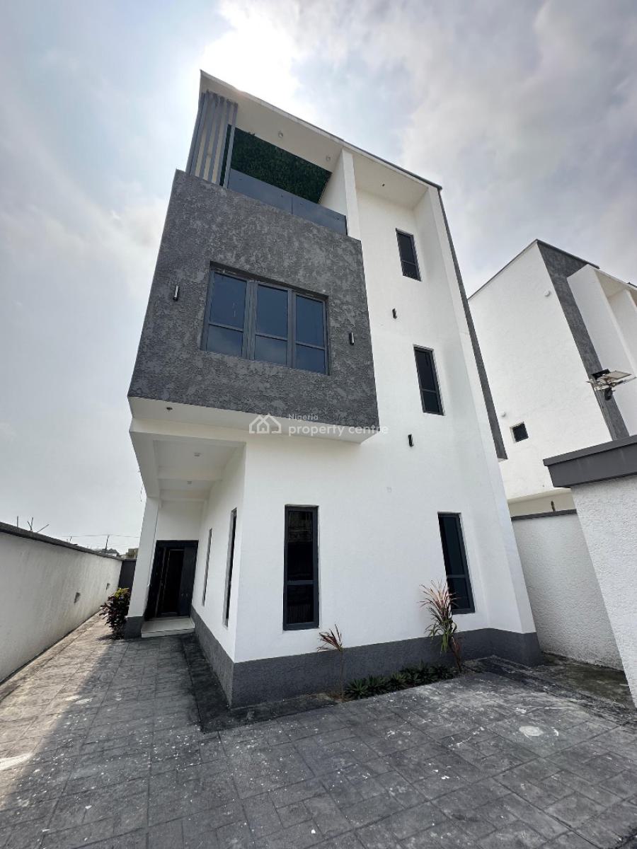 Spacious Well-built 5 Bedroom Fully Detached Duplex with Bq, Ajah, Lagos, Detached Duplex for Sale