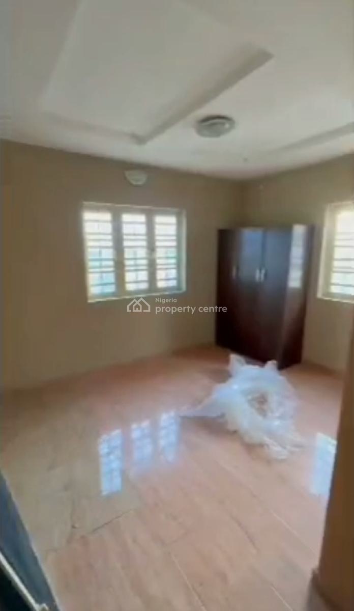 Spacious 2 Bedroom Flats, Ologolo, Lekki, Lagos, Flat / Apartment for Rent